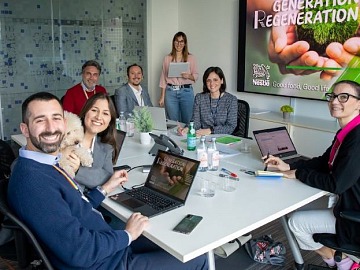 Green Retail  - Nova Coop dona oltre 130 mila euro alla Fondazione piemontese per la ricerca sul cancro 